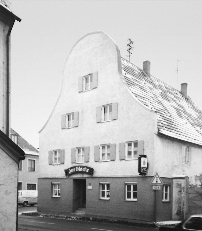 Hotel & Restaurant Zur Glocke Hochstadt an der Donau Exterior photo